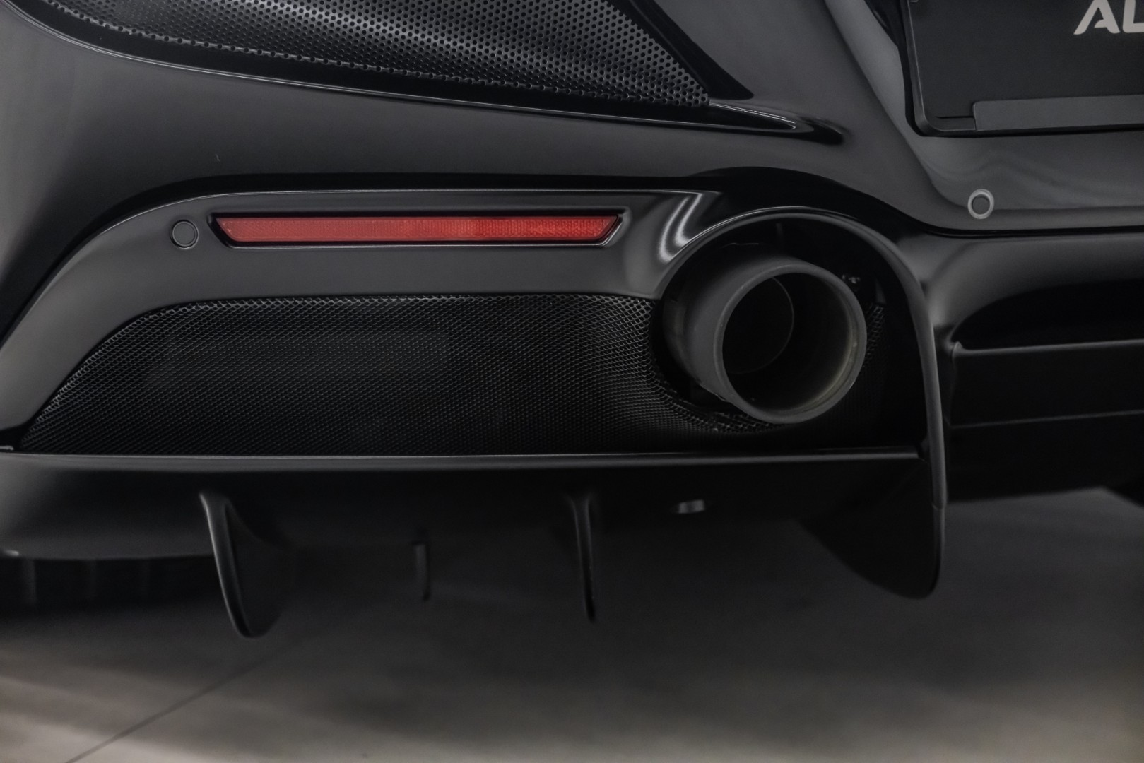 2019 Ferrari 488 PISTA | MAIN DEALER SERVICE